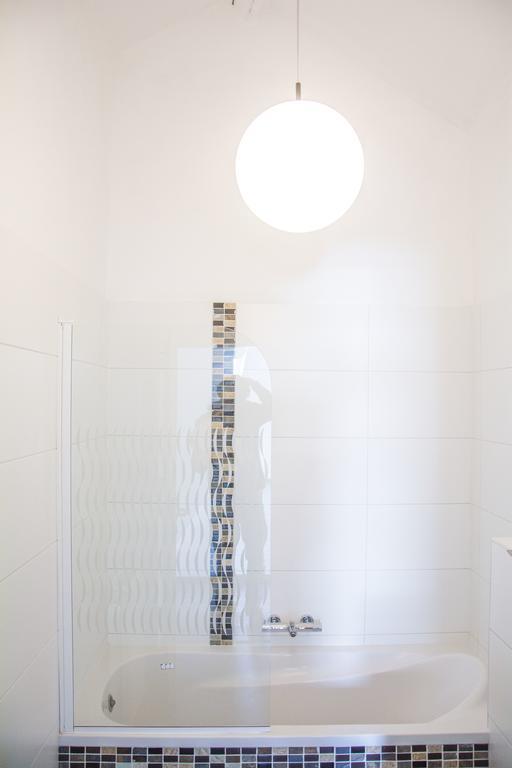 Entre Deux Pays Apartments Spa Szoba fotó